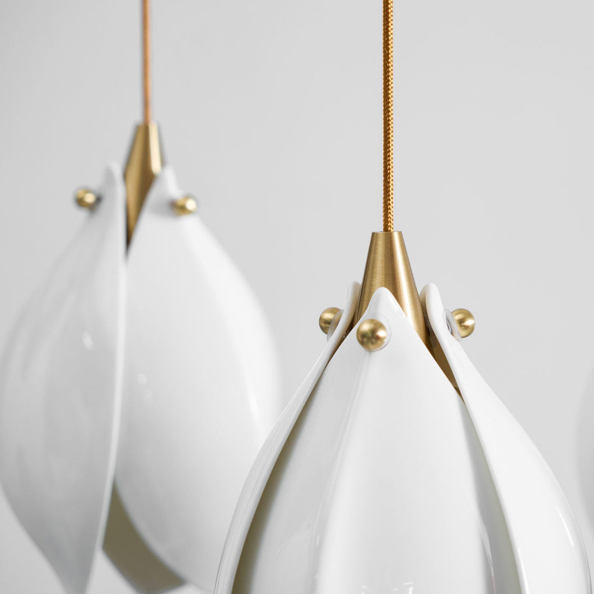 Taserra Floral Pendant Light