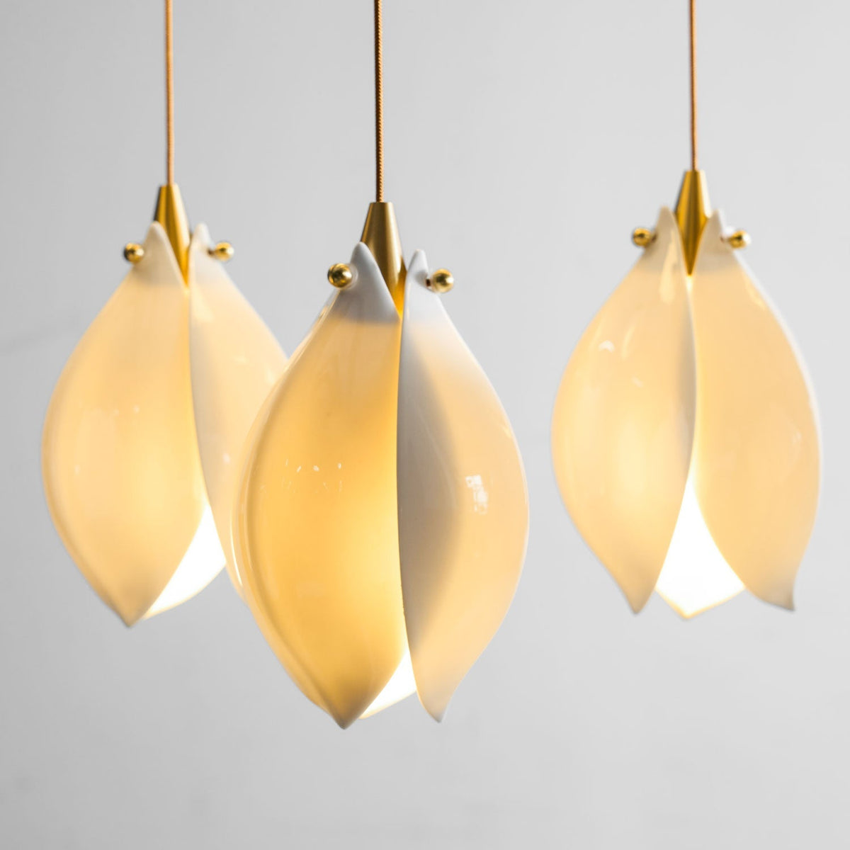 Taserra Floral Pendant Light
