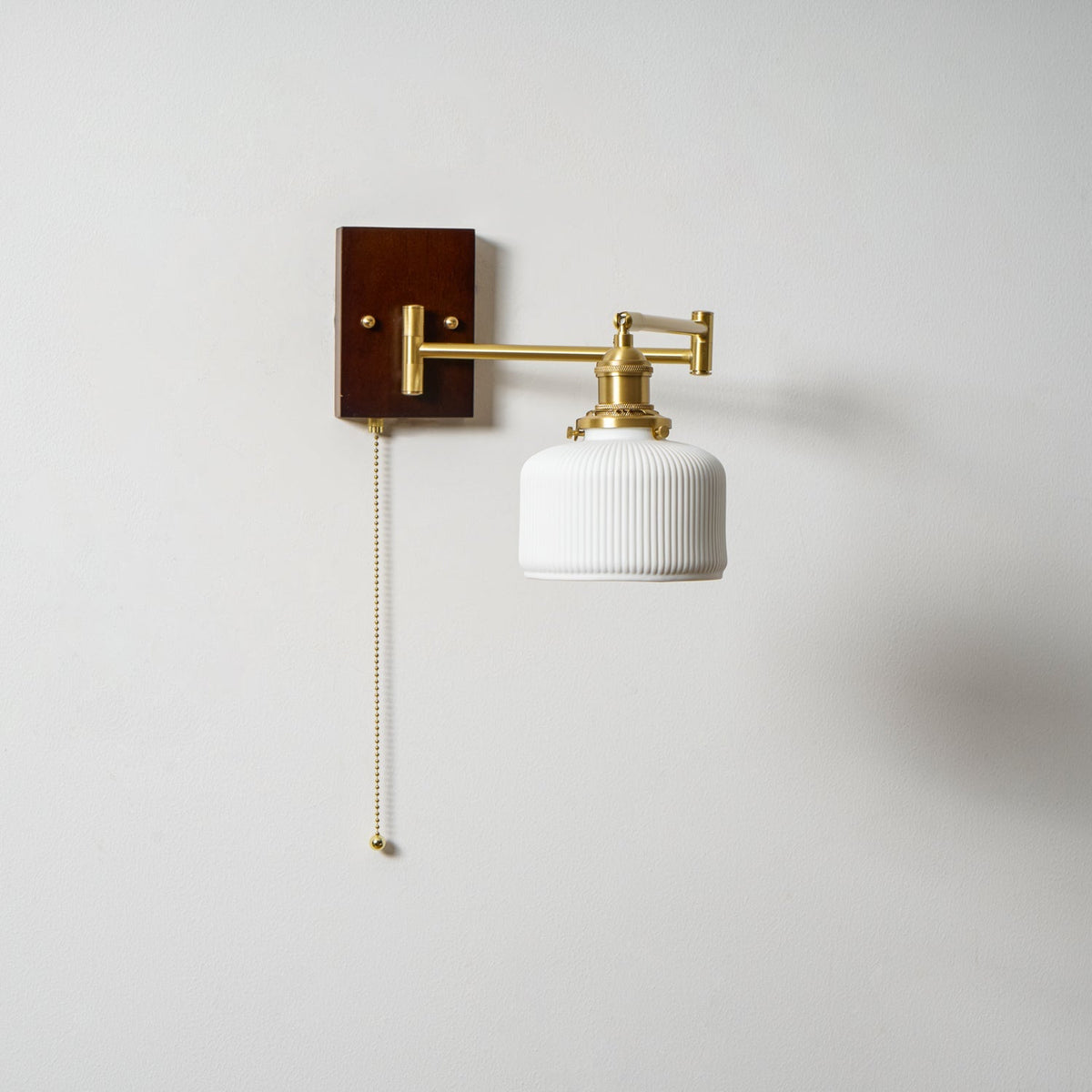 Kemilaro Geometric Wall Light