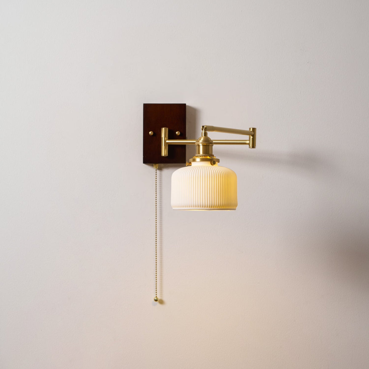Kemilaro Geometric Wall Light