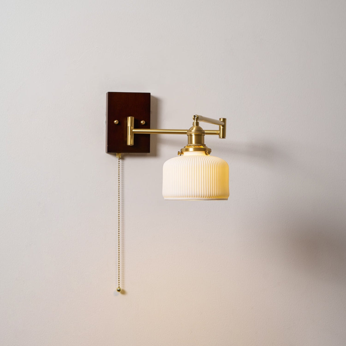 Kemilaro Geometric Wall Light