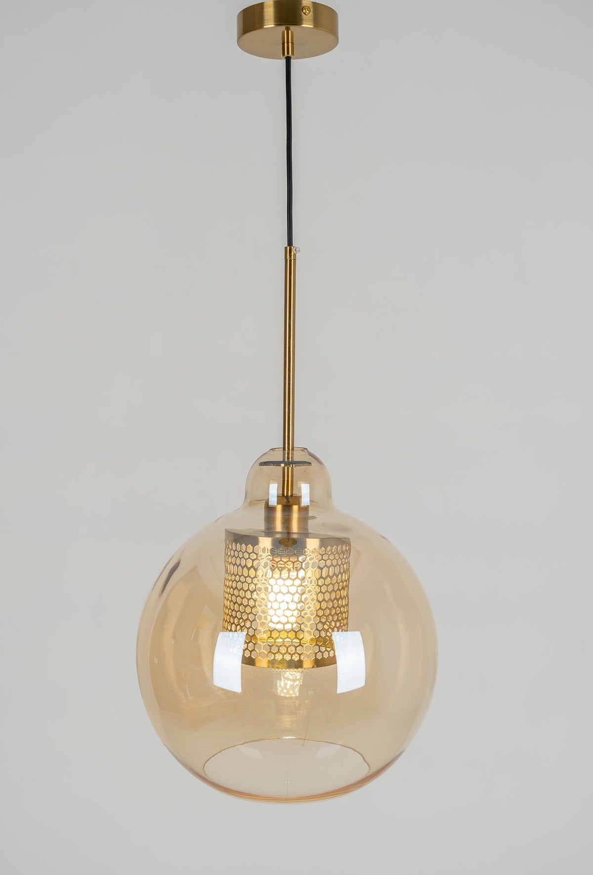Canolon Pendant Light