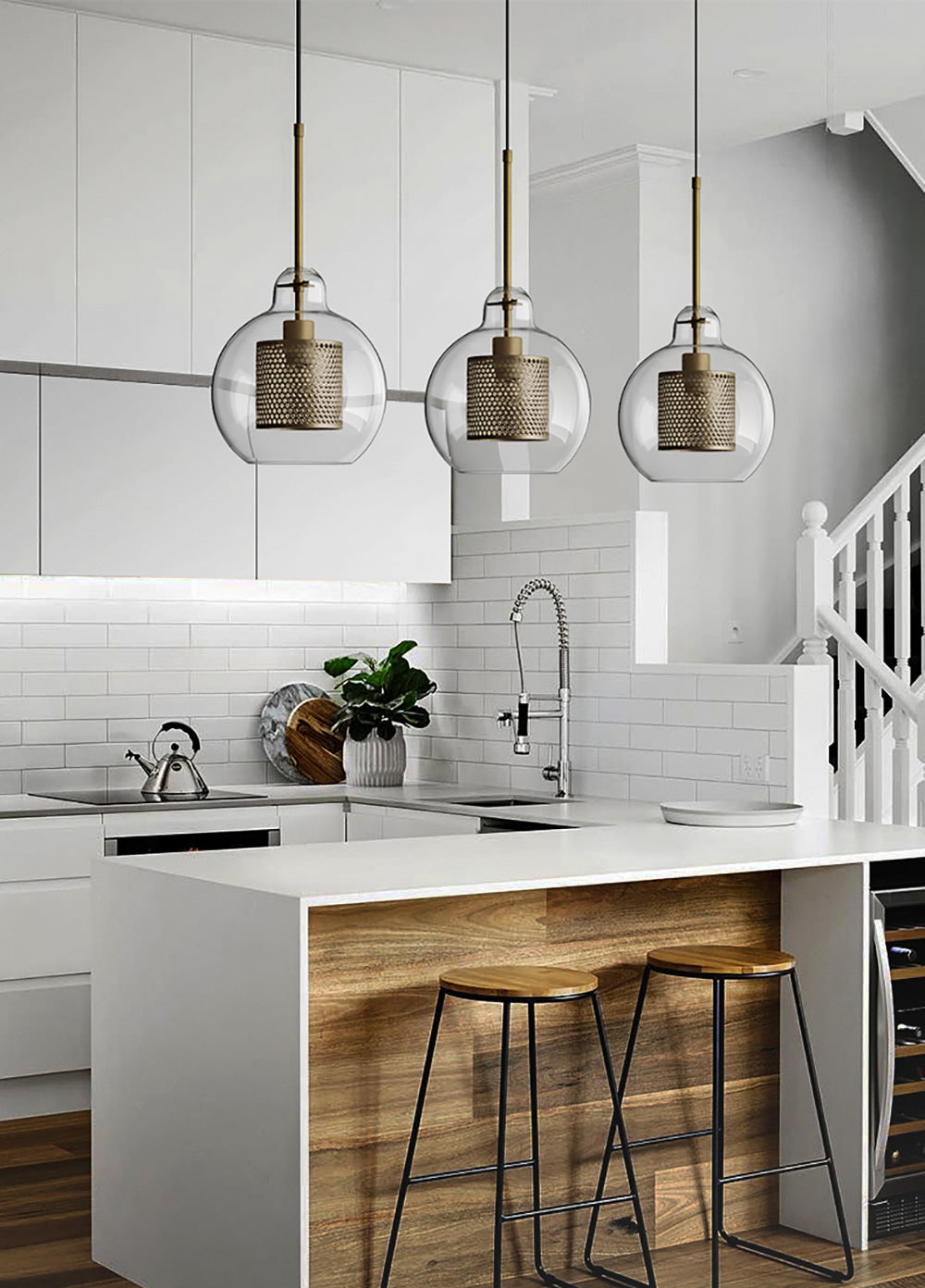 Canolon Pendant Light