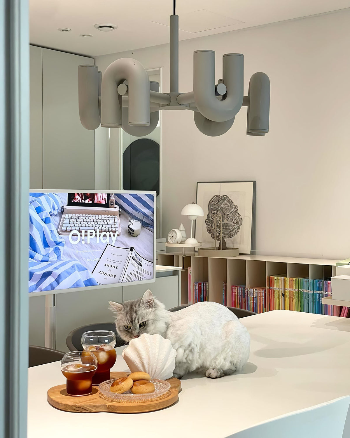 Fracora Modern Chandelier