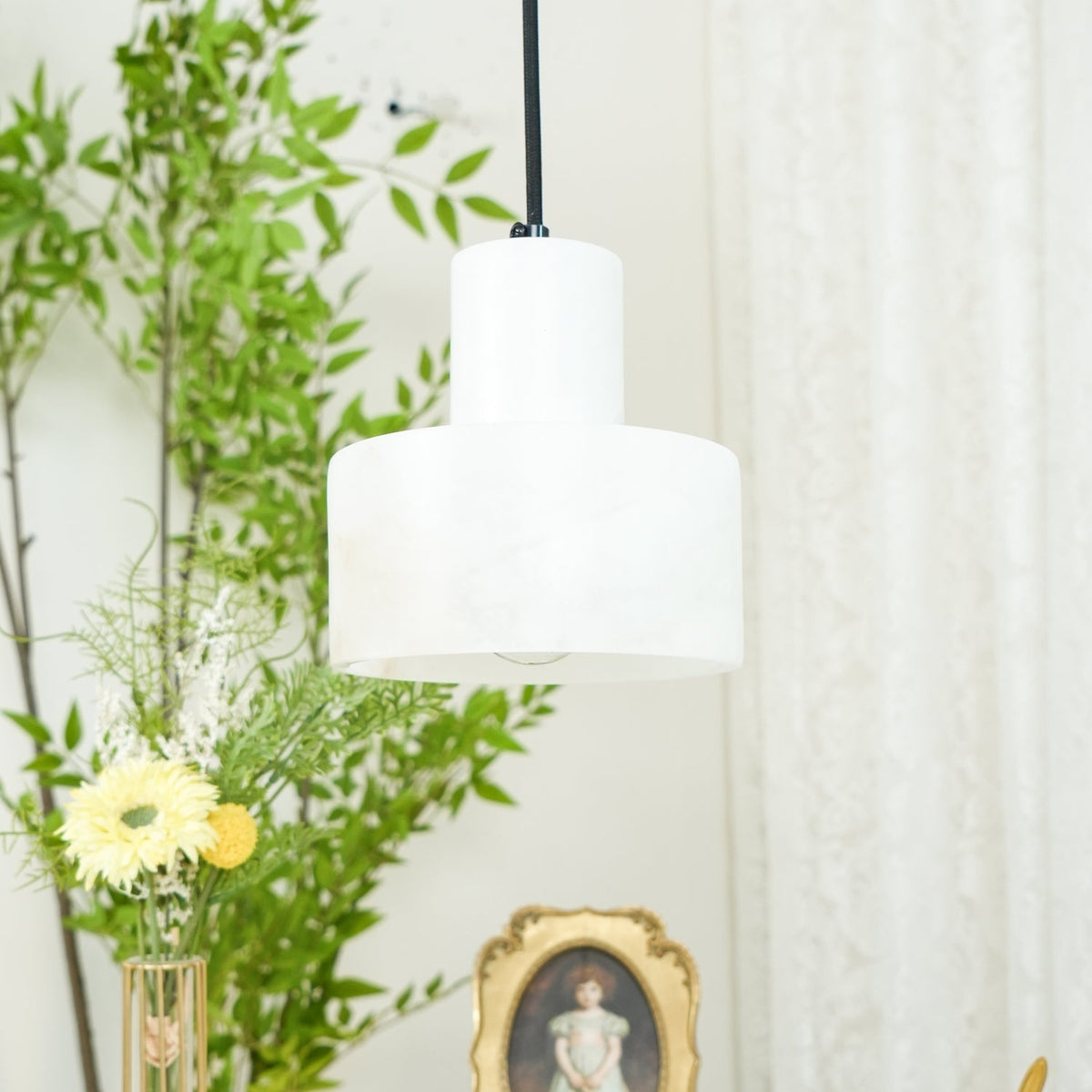 Cando Cylindrical Pendant Light