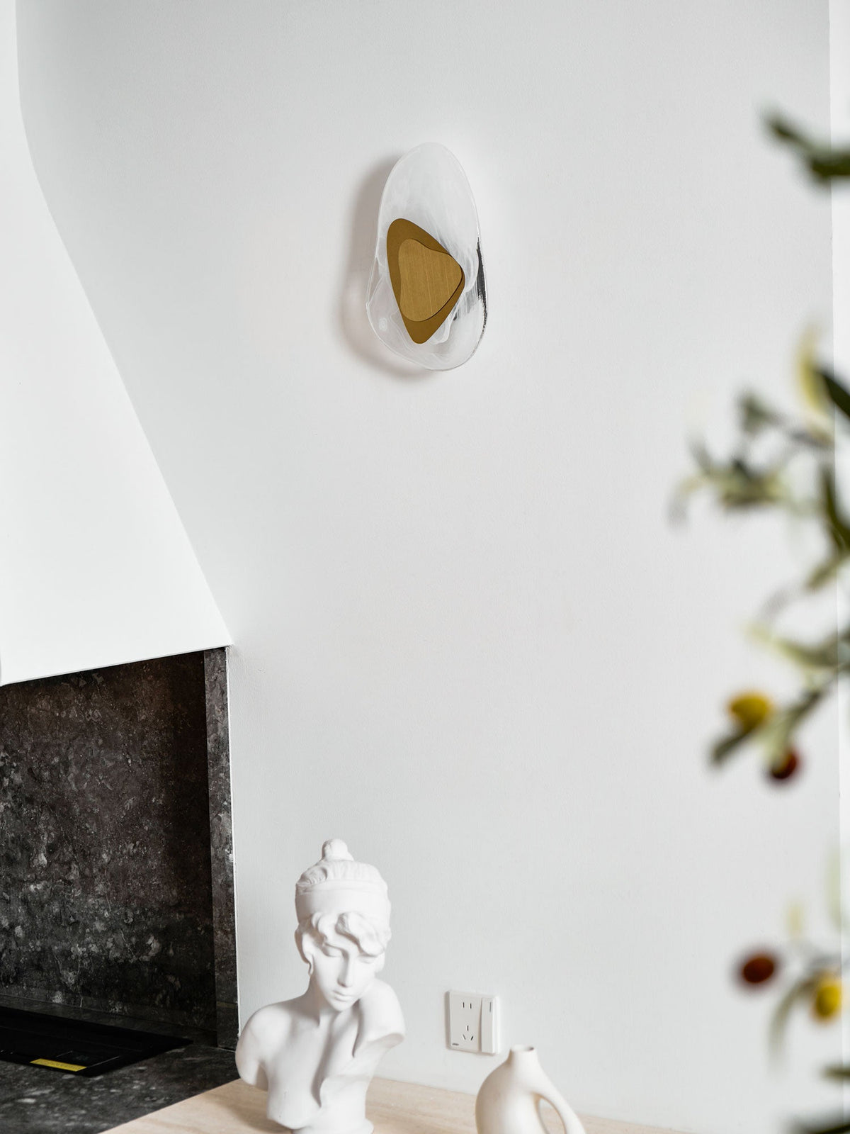 Barrulo Modern Wall Light