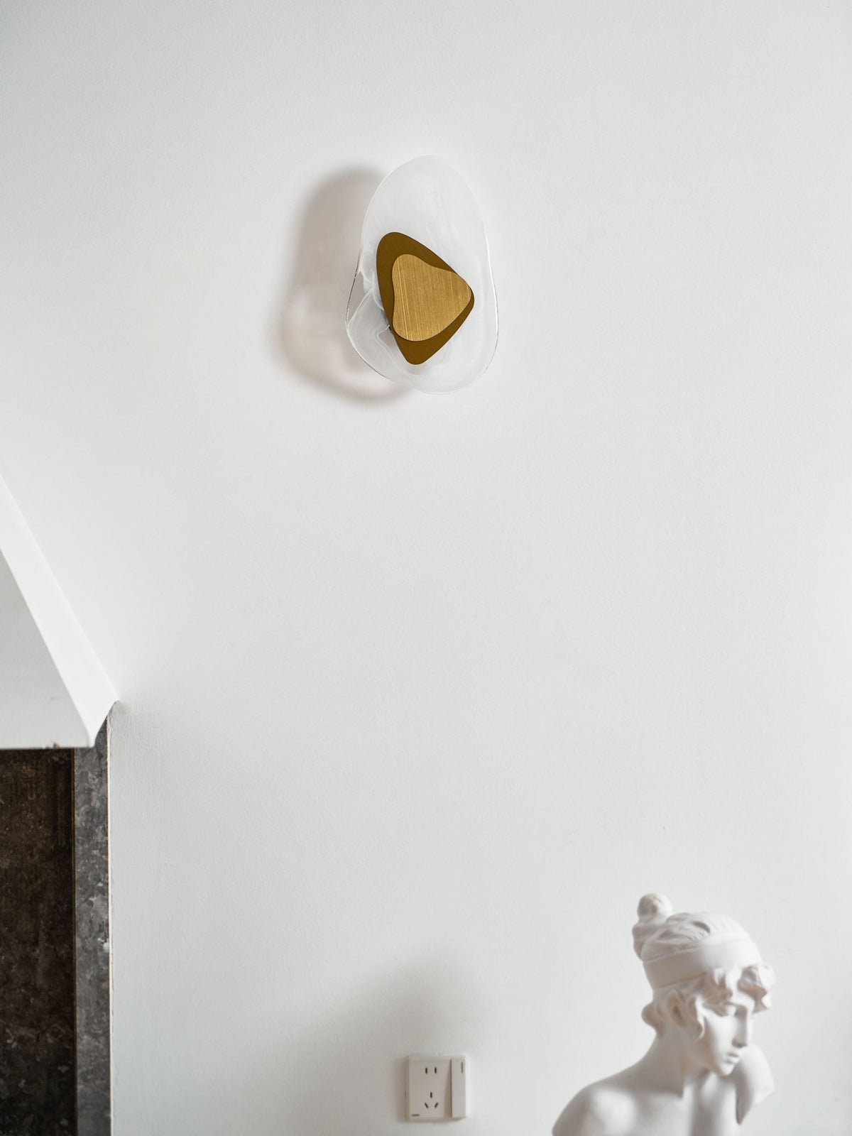 Barrulo Modern Wall Light