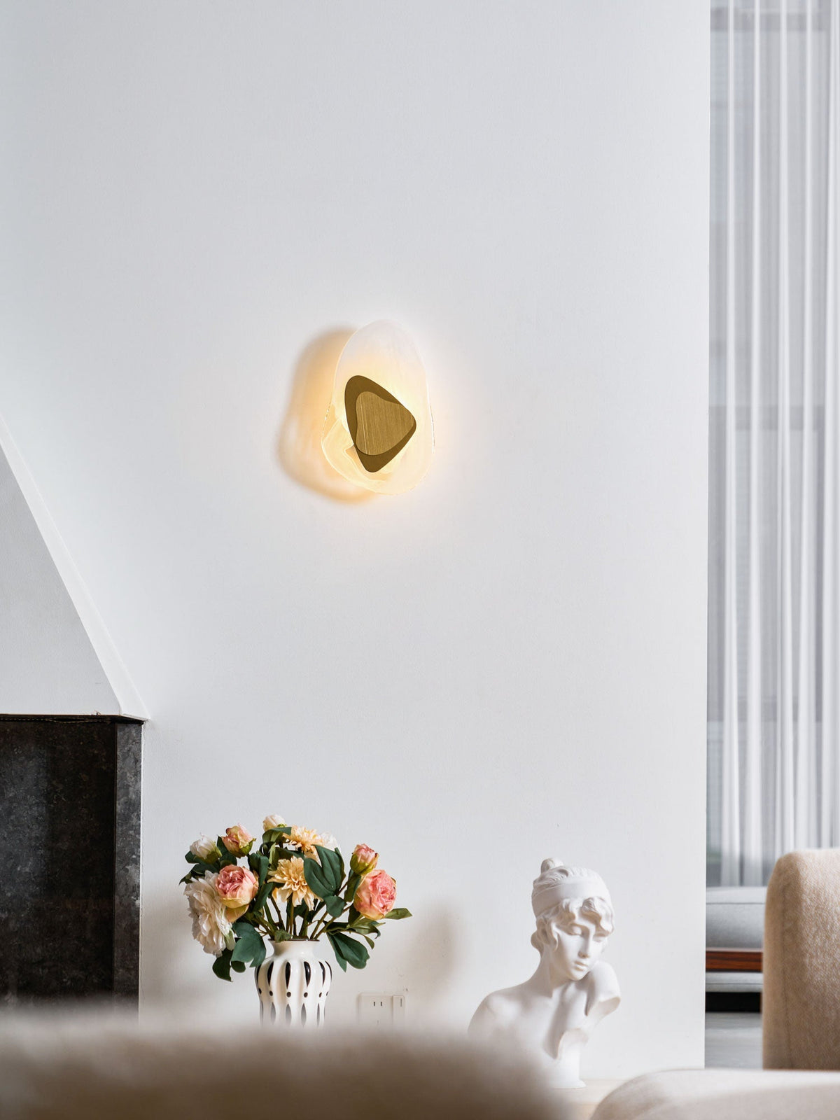 Barrulo Modern Wall Light