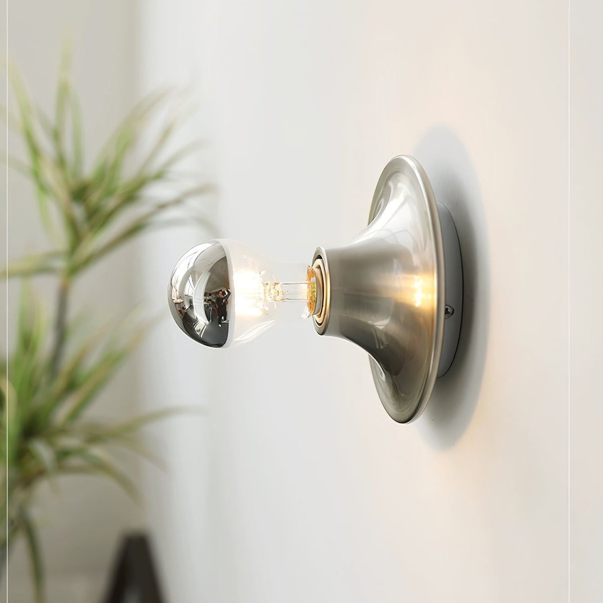 Pebannel Cone Wall Light