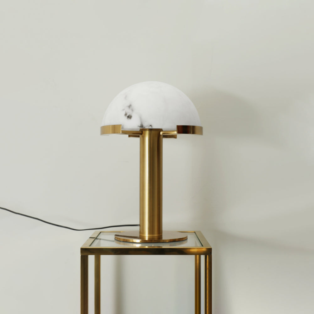 Liria Minimalist Table Lamp