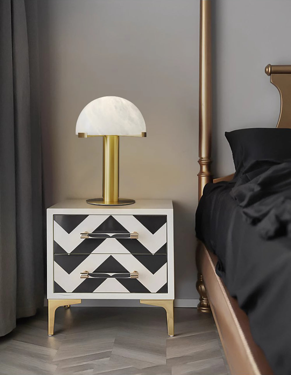 Liria Minimalist Table Lamp
