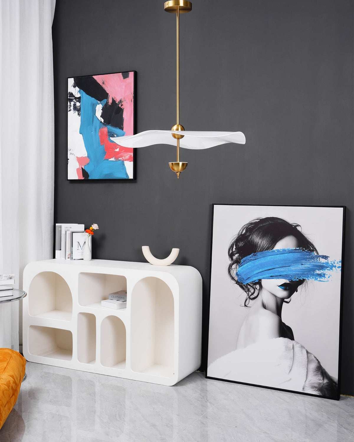 Vatosis Sculptural Pendant Light