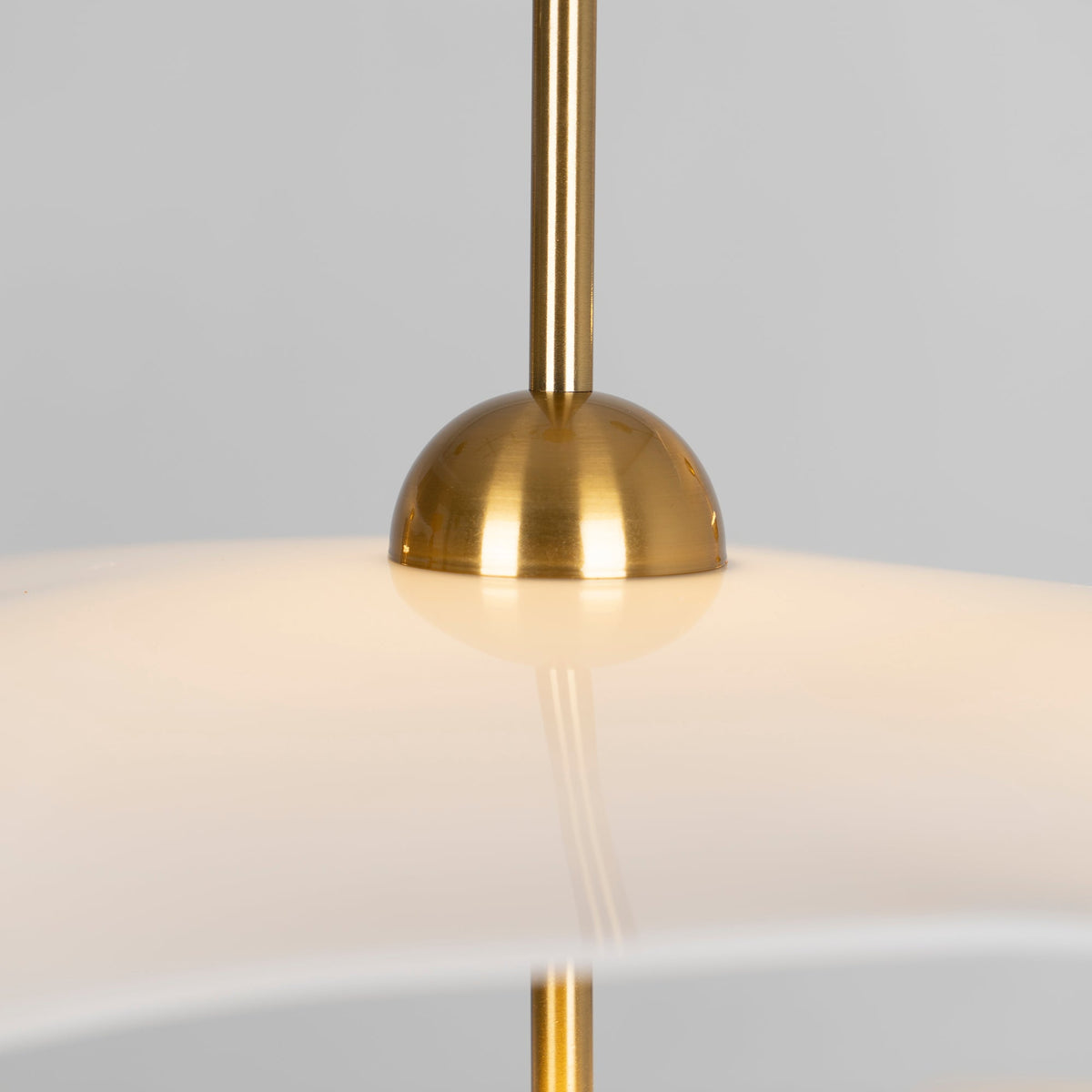 Vatosis Sculptural Pendant Light