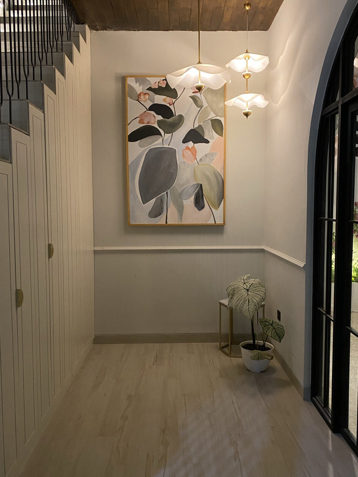 Vatosis Sculptural Pendant Light