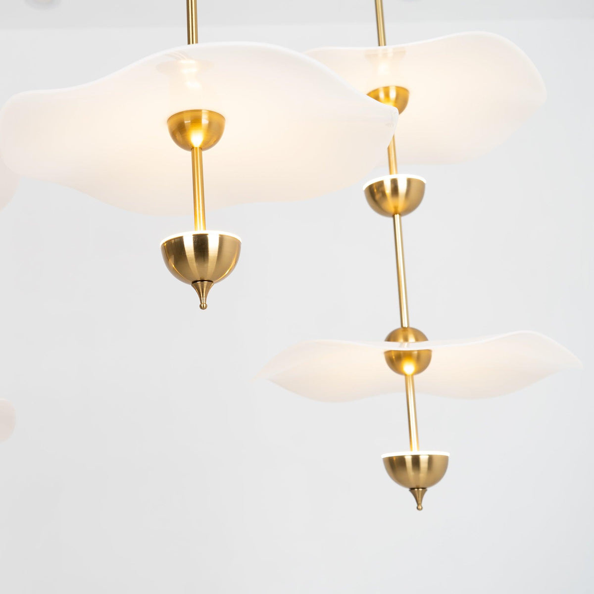 Vatosis Sculptural Pendant Light
