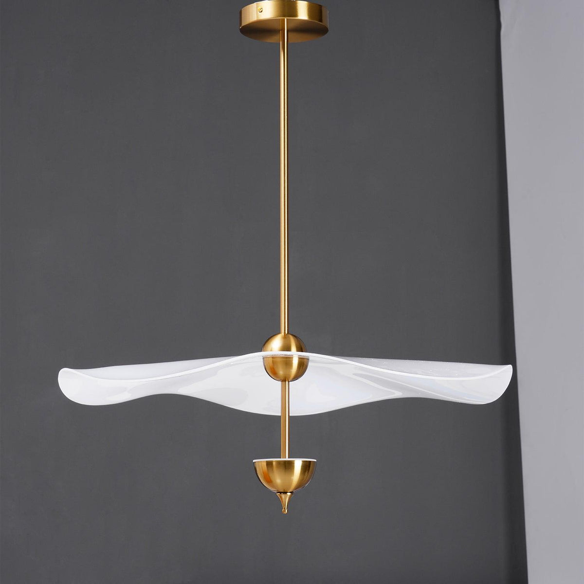 Vatosis Sculptural Pendant Light