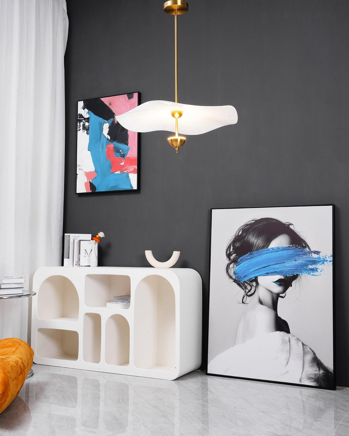 Vatosis Sculptural Pendant Light