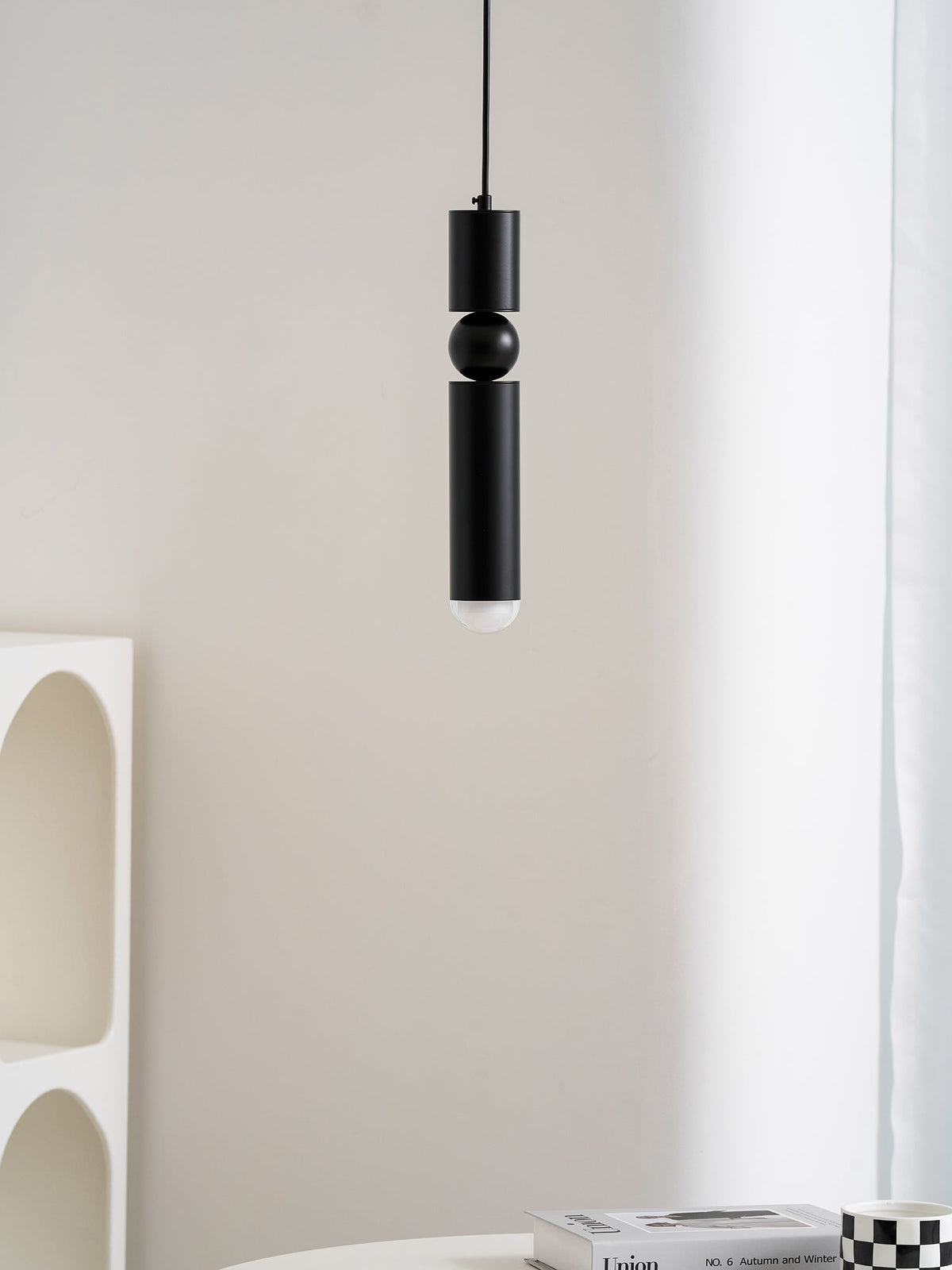 Sakereli Tube Pendant Light