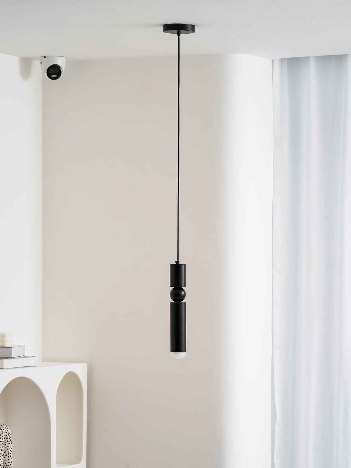 Sakereli Tube Pendant Light