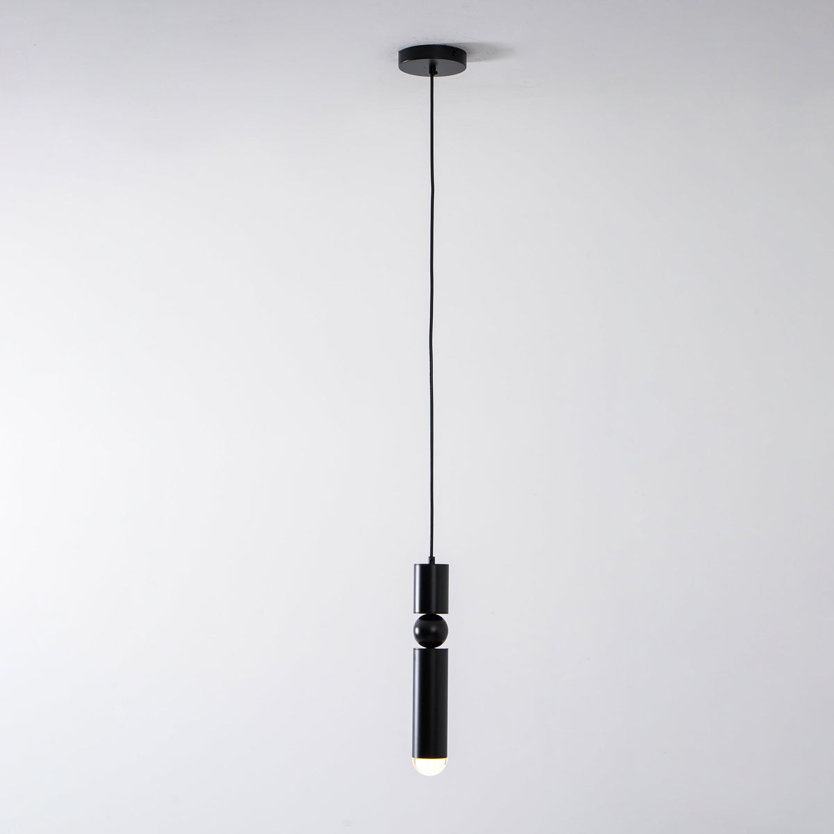 Sakereli Tube Pendant Light