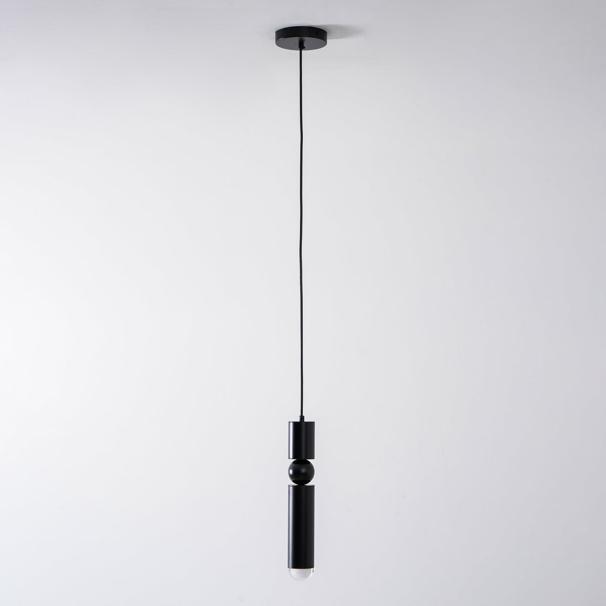 Sakereli Tube Pendant Light