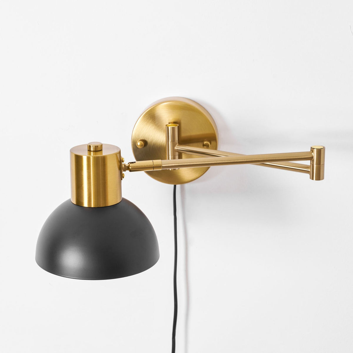 Blantona Adjustable Wall Light