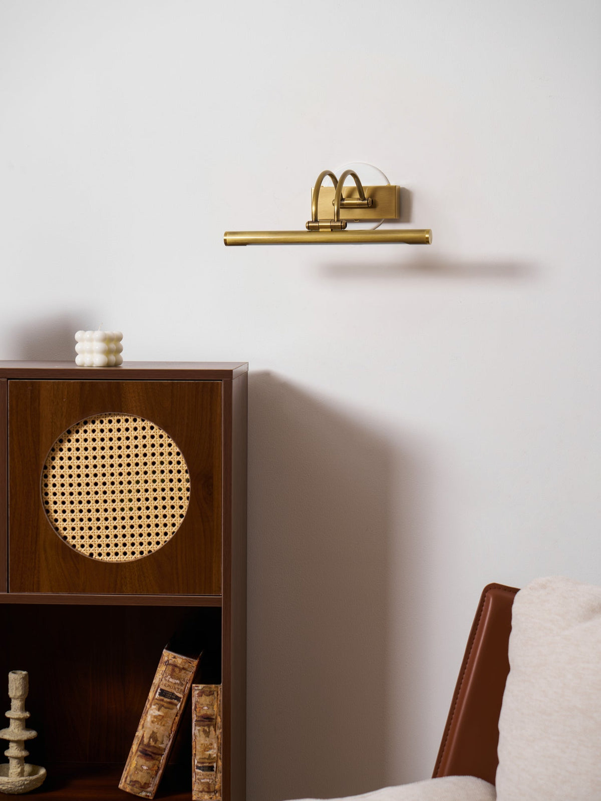 Pisali Linear Wall Light