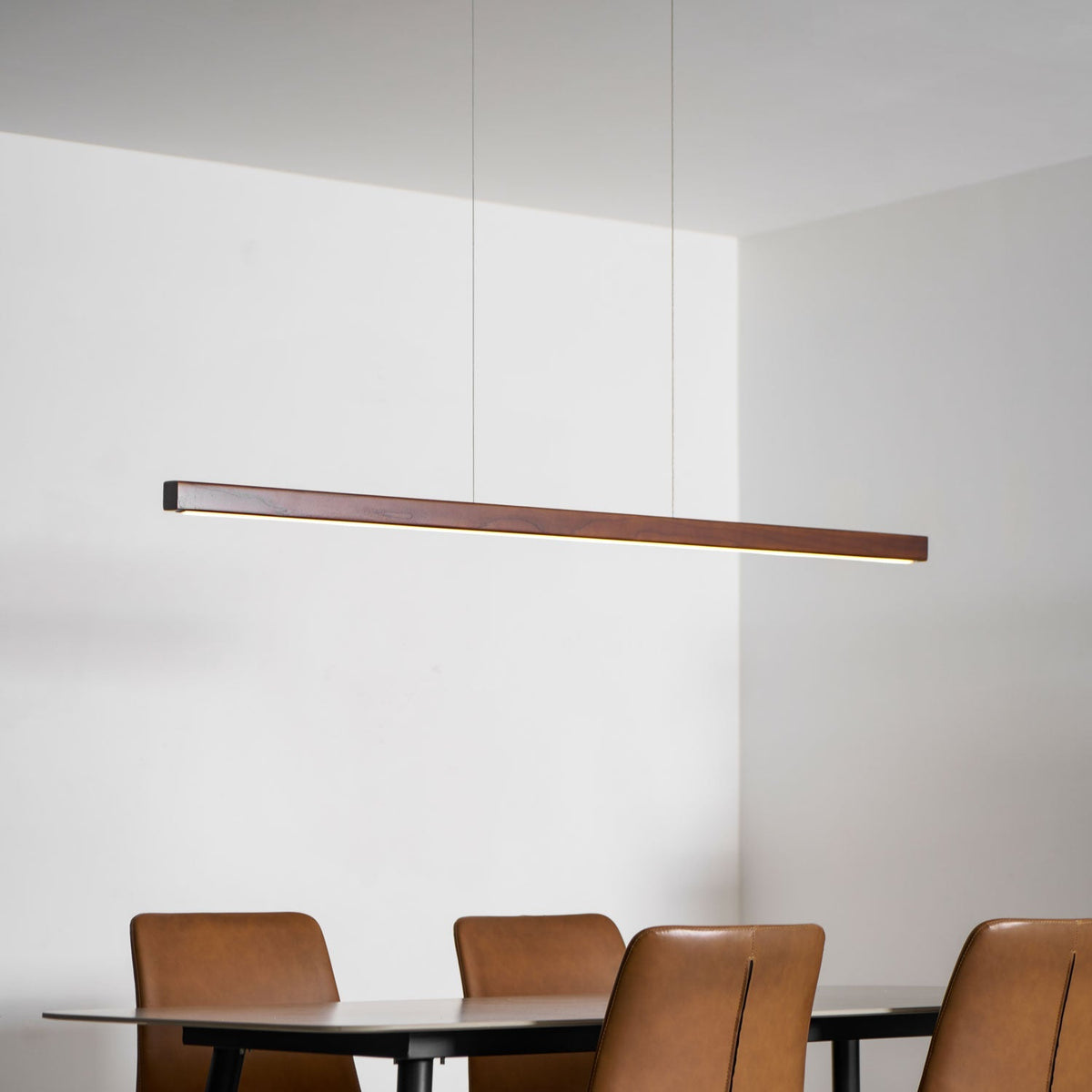 Risi Linear Pendant Light