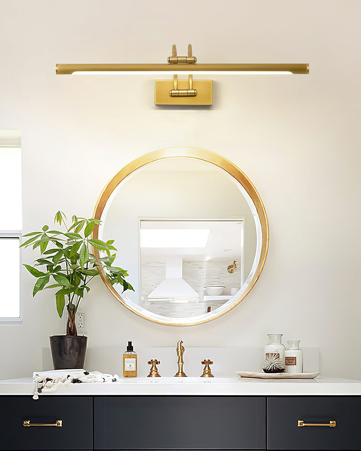 Pisali Linear Wall Light