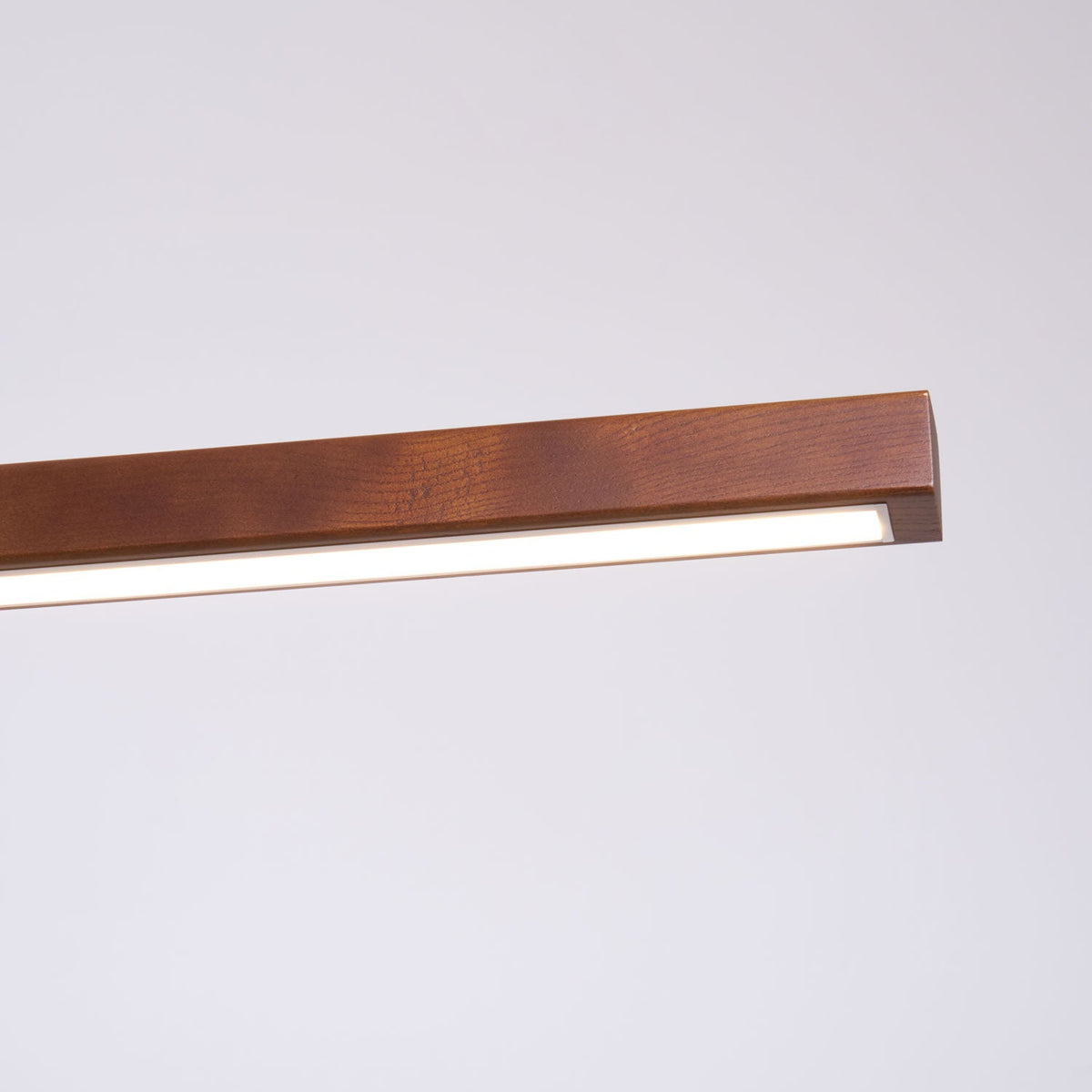Risi Linear Pendant Light