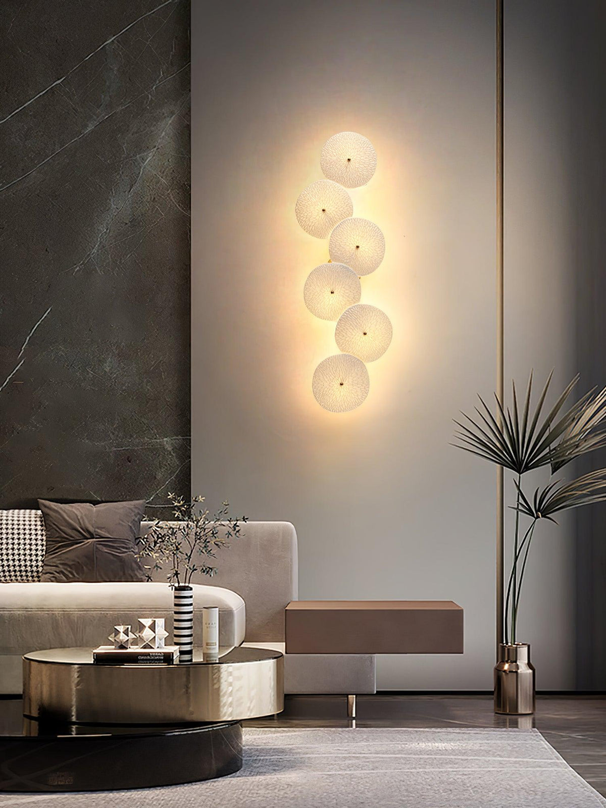 Dralan Lotus Wall Light