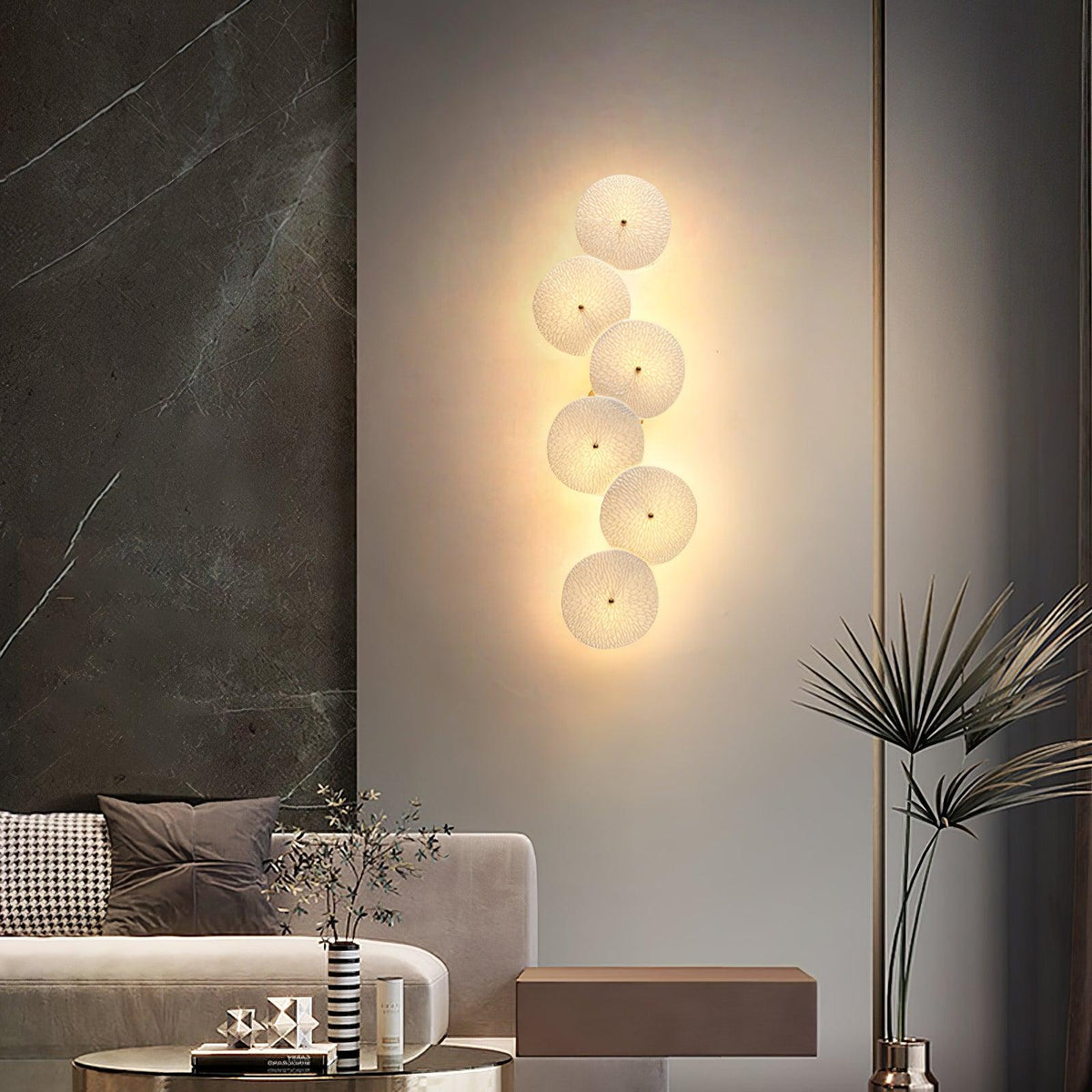Dralan Lotus Wall Light