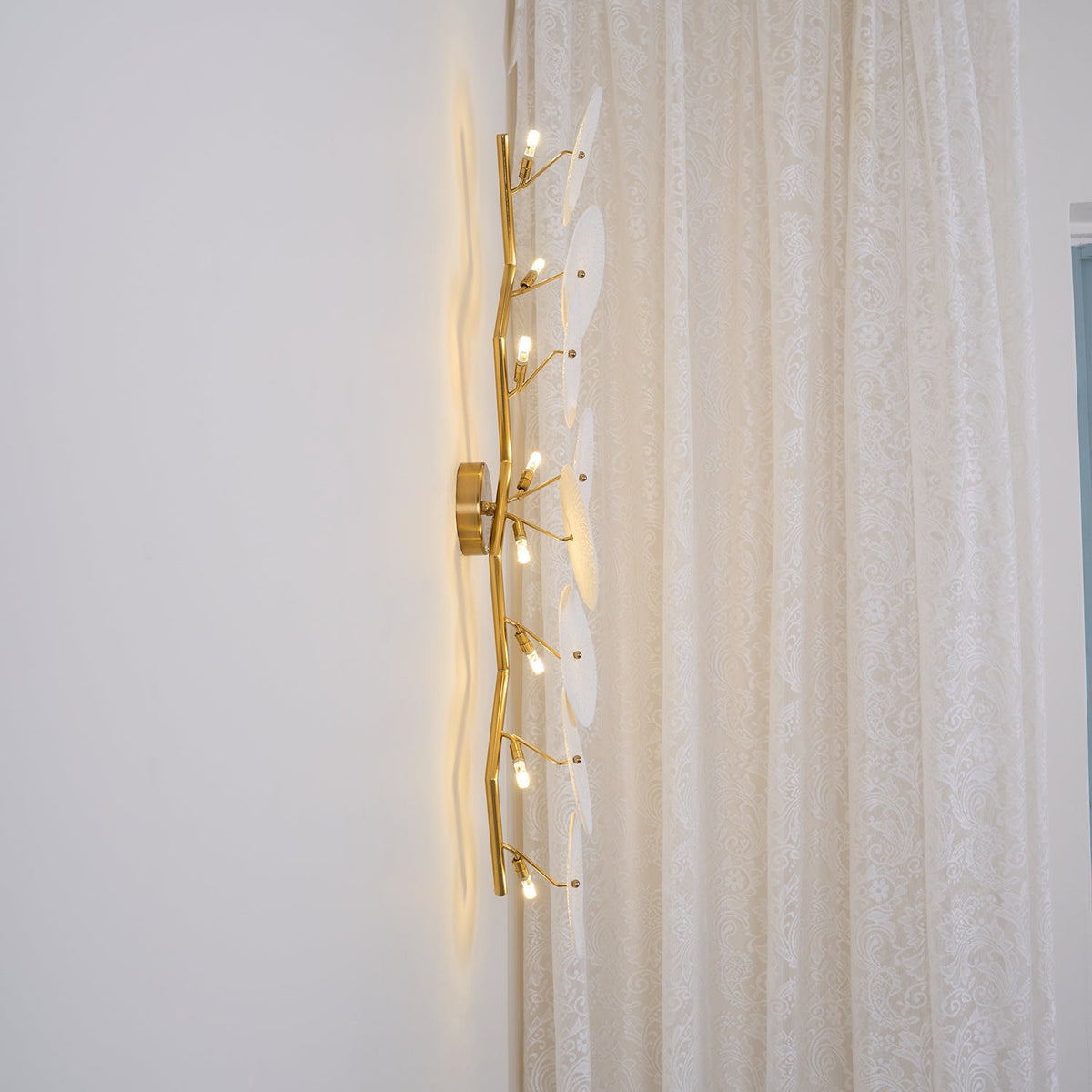 Dralan Lotus Wall Light