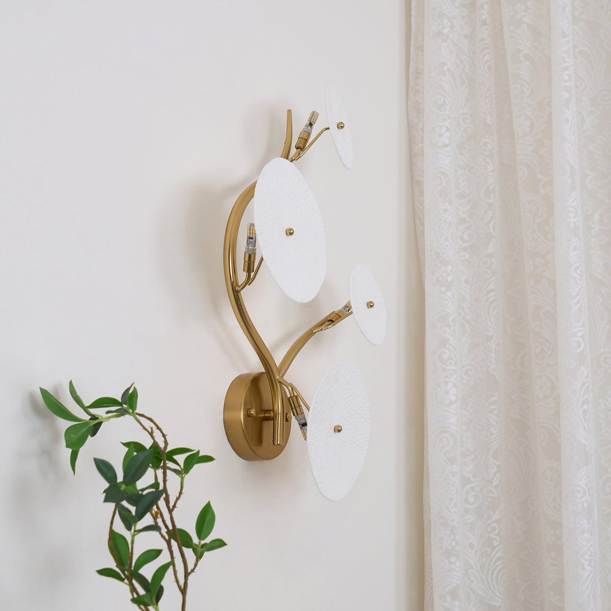 Dralan Lotus Wall Light