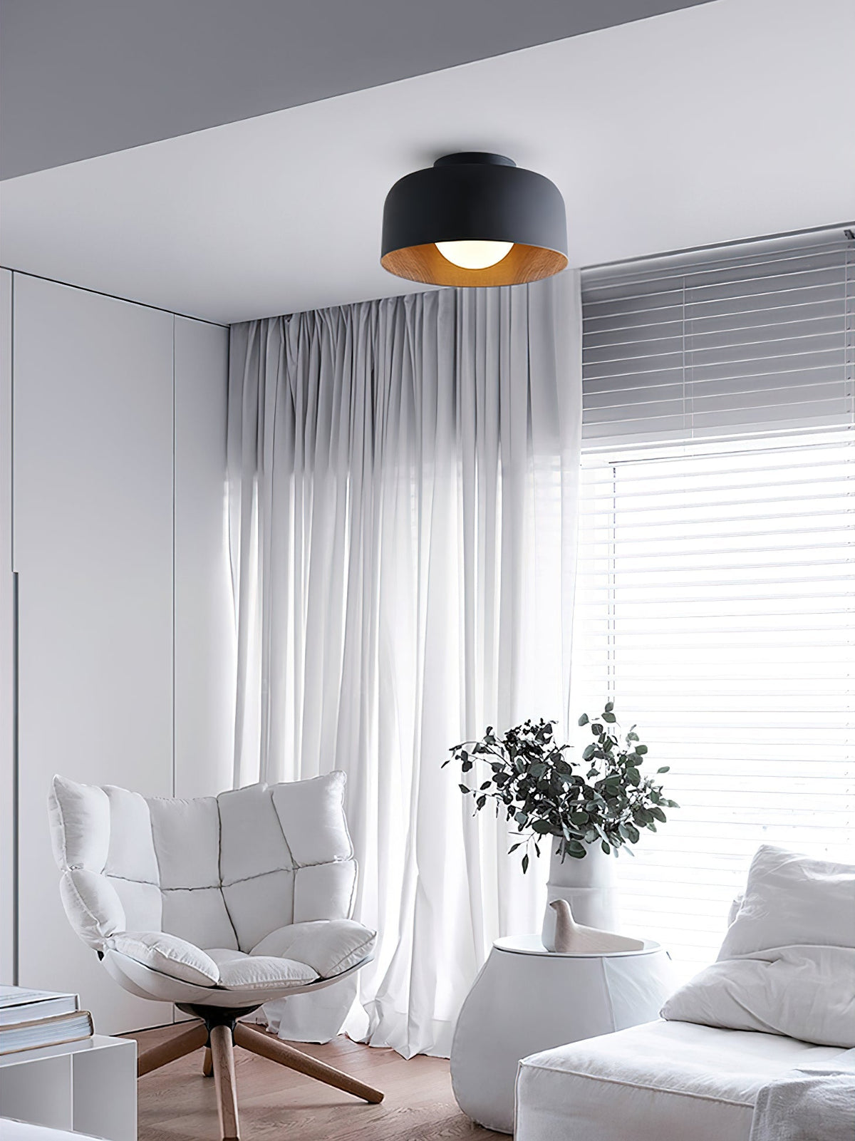Loponi Globe Ceiling Light