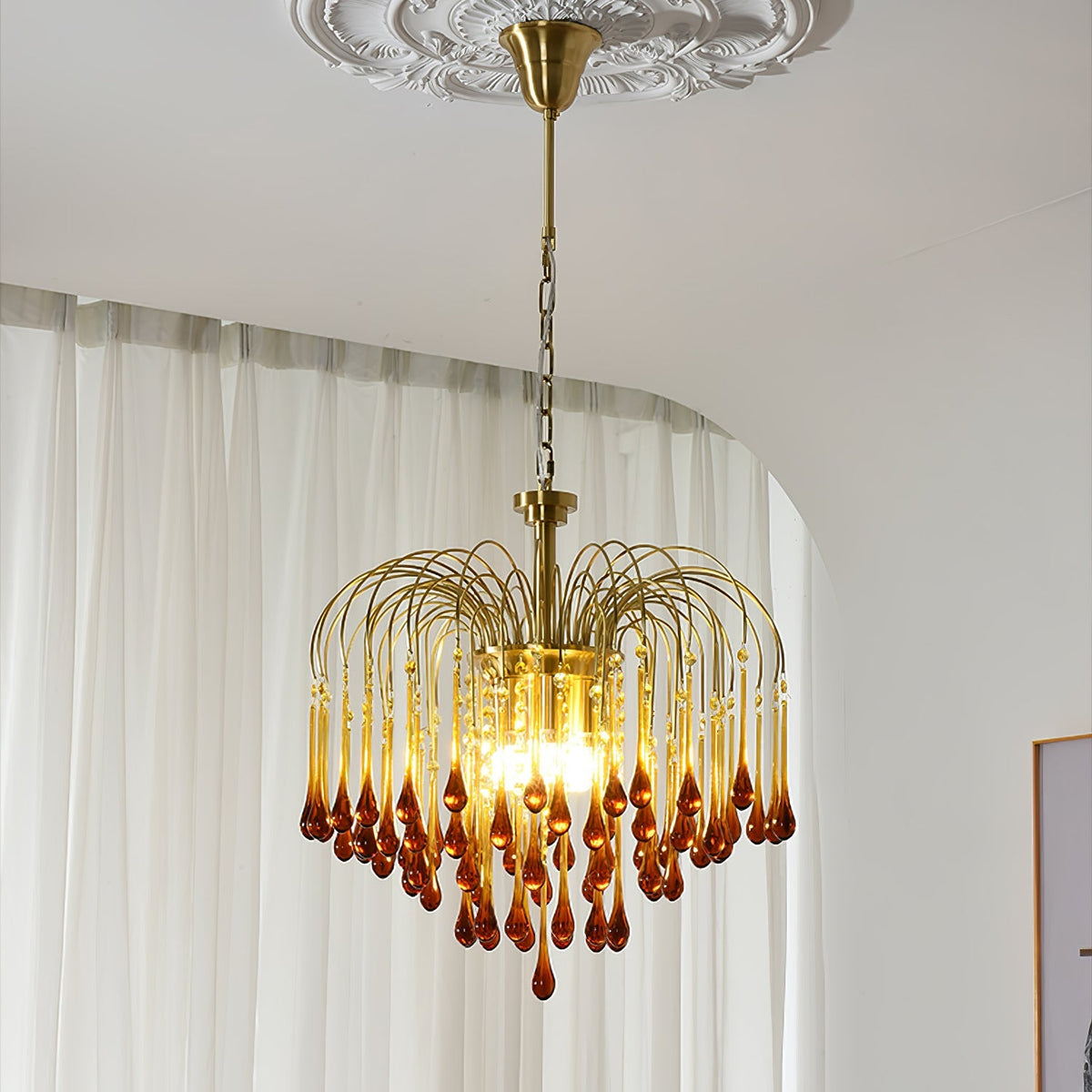 Cotaruro Vintage Chandelier