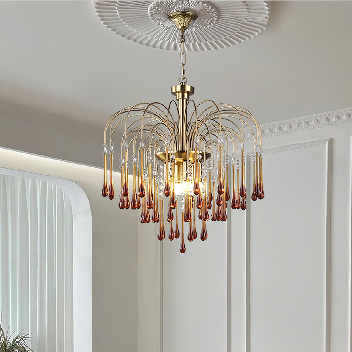 Cotaruro Vintage Chandelier