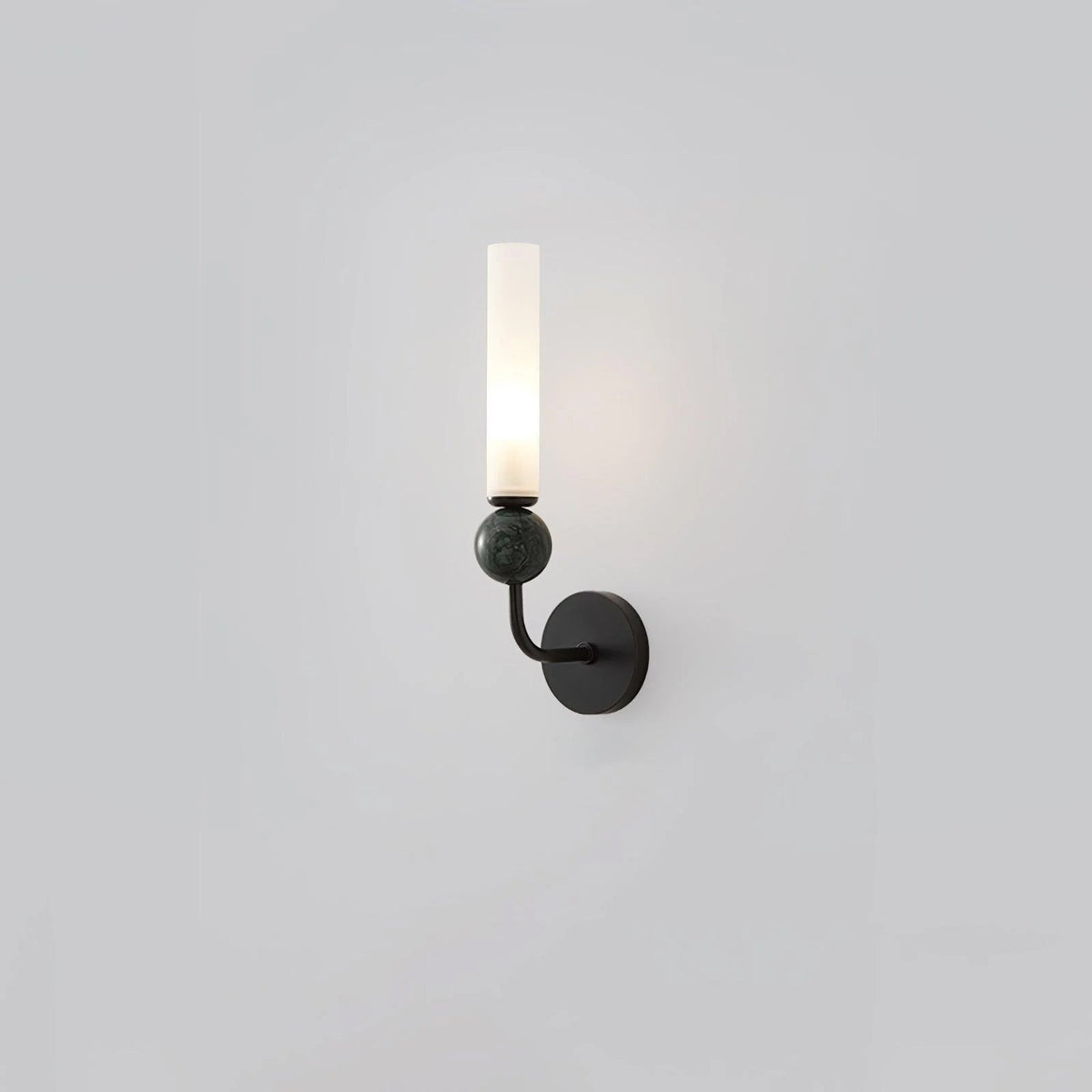 Grolemin Vertical Wall Light