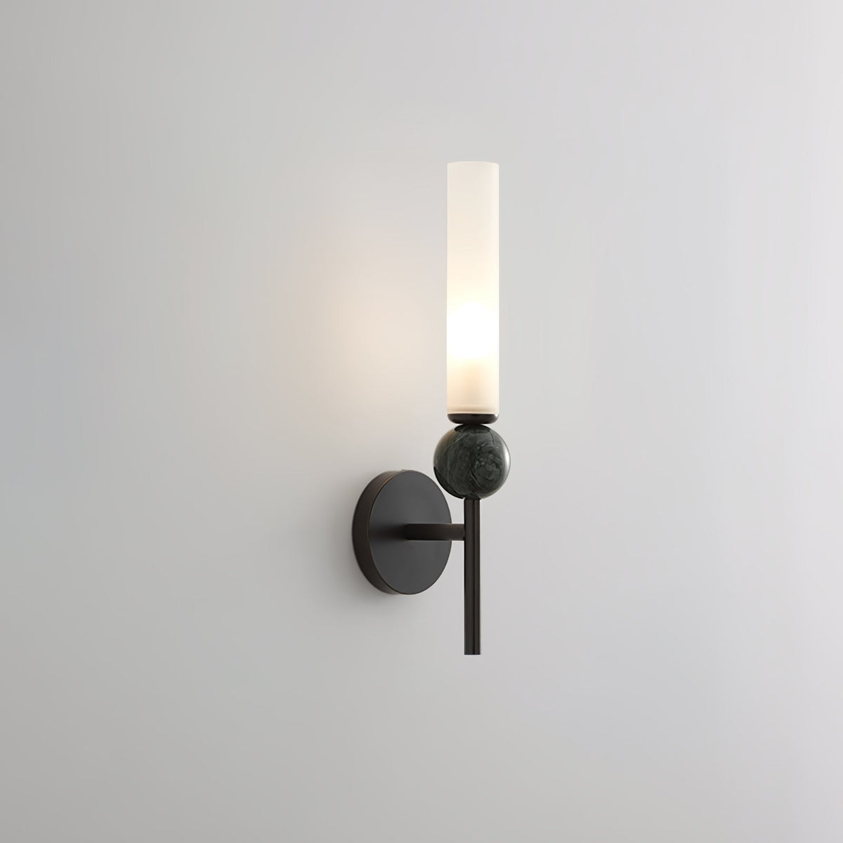 Grolemin Vertical Wall Light
