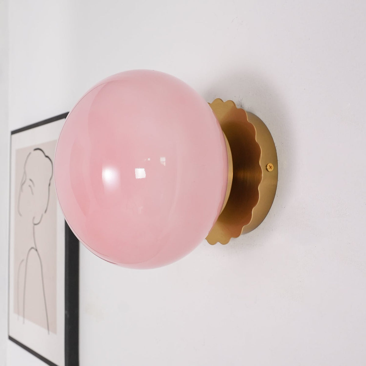 Pilenala Round Wall Light