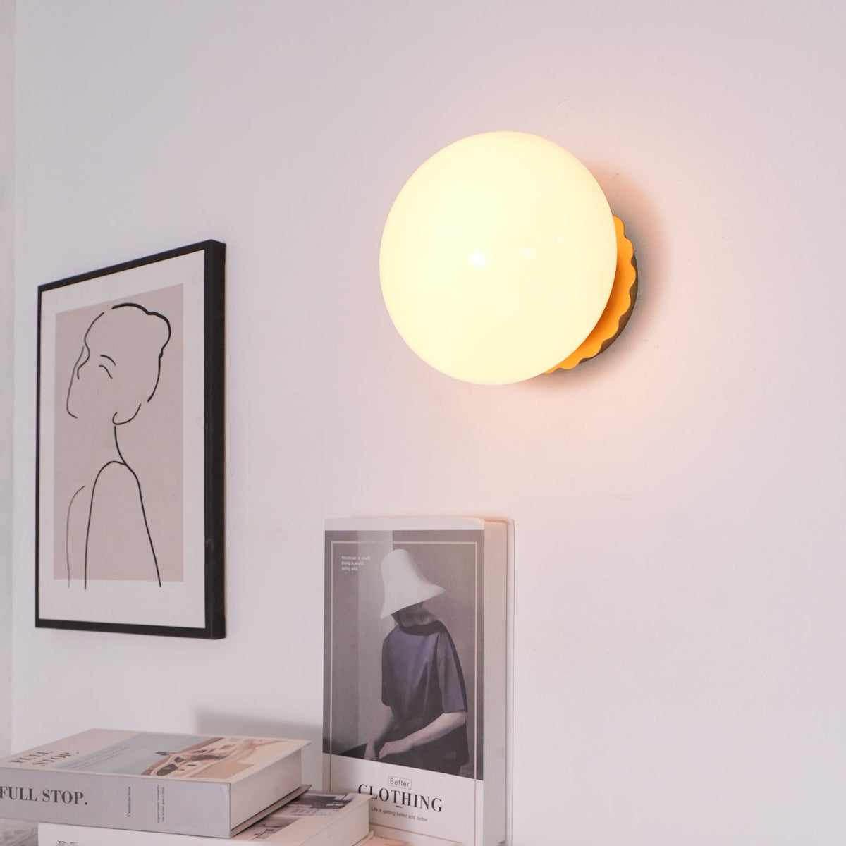 Pilenala Round Wall Light