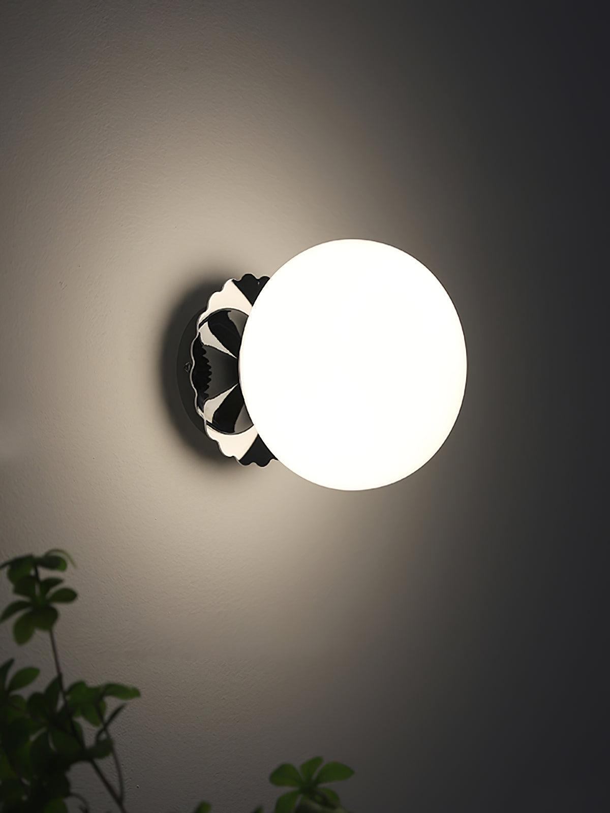 Pilenala Round Wall Light