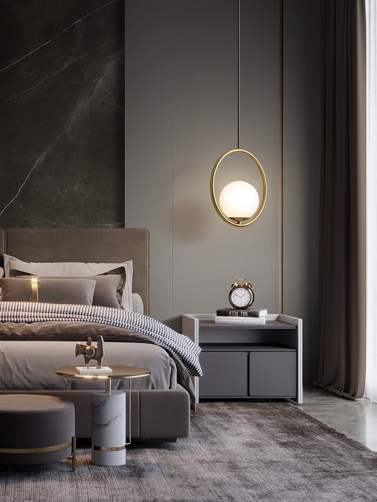 Kilinus Globe Pendant Light