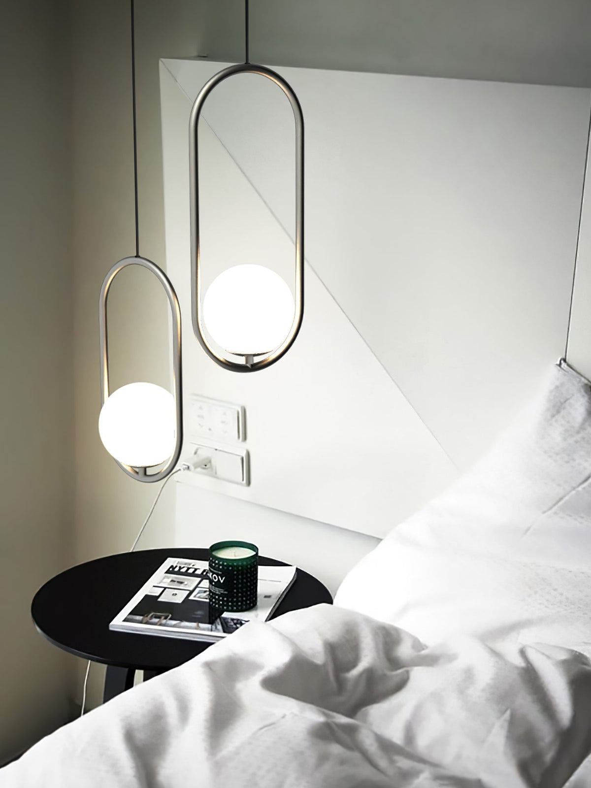 Kilinus Globe Pendant Light