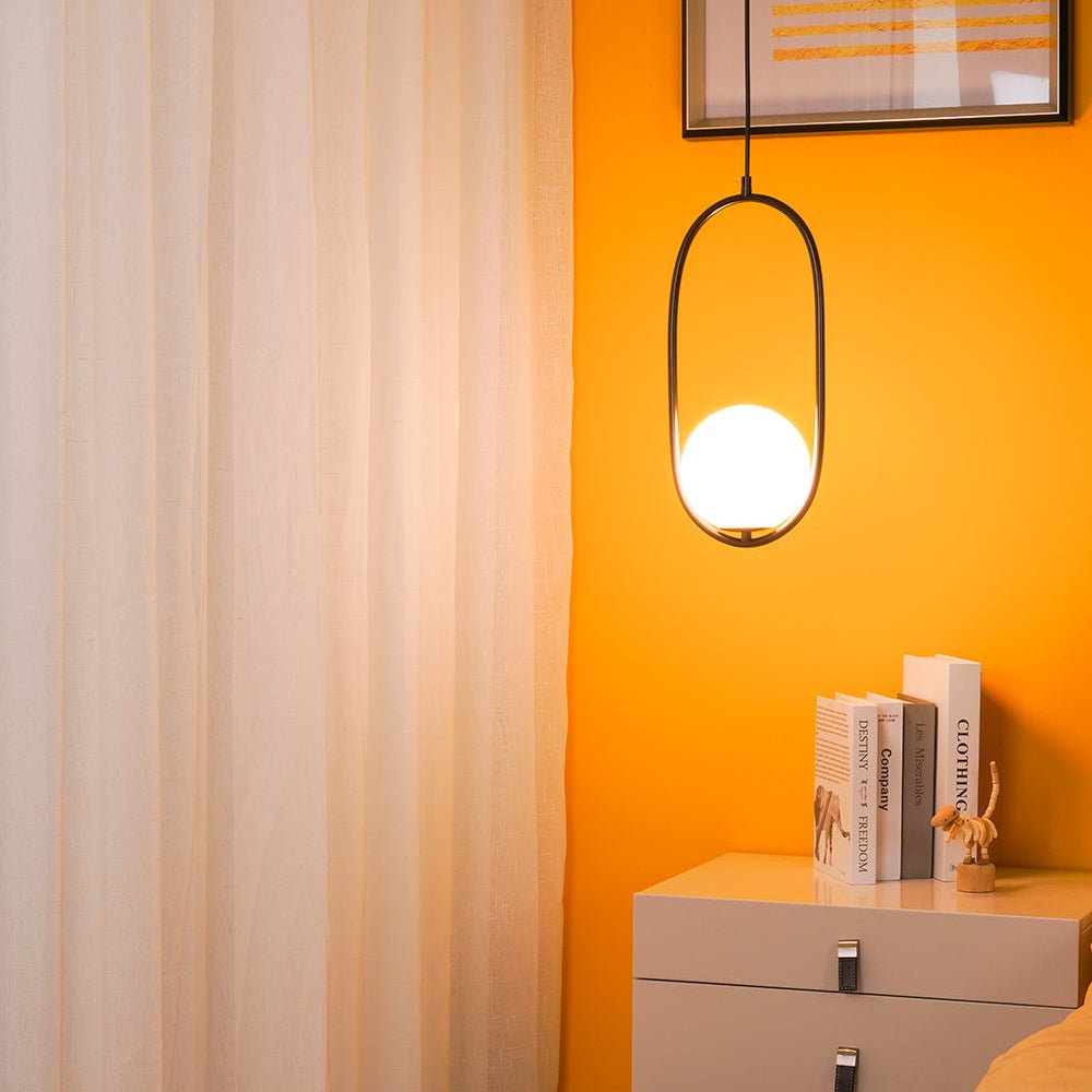 Kilinus Globe Pendant Light