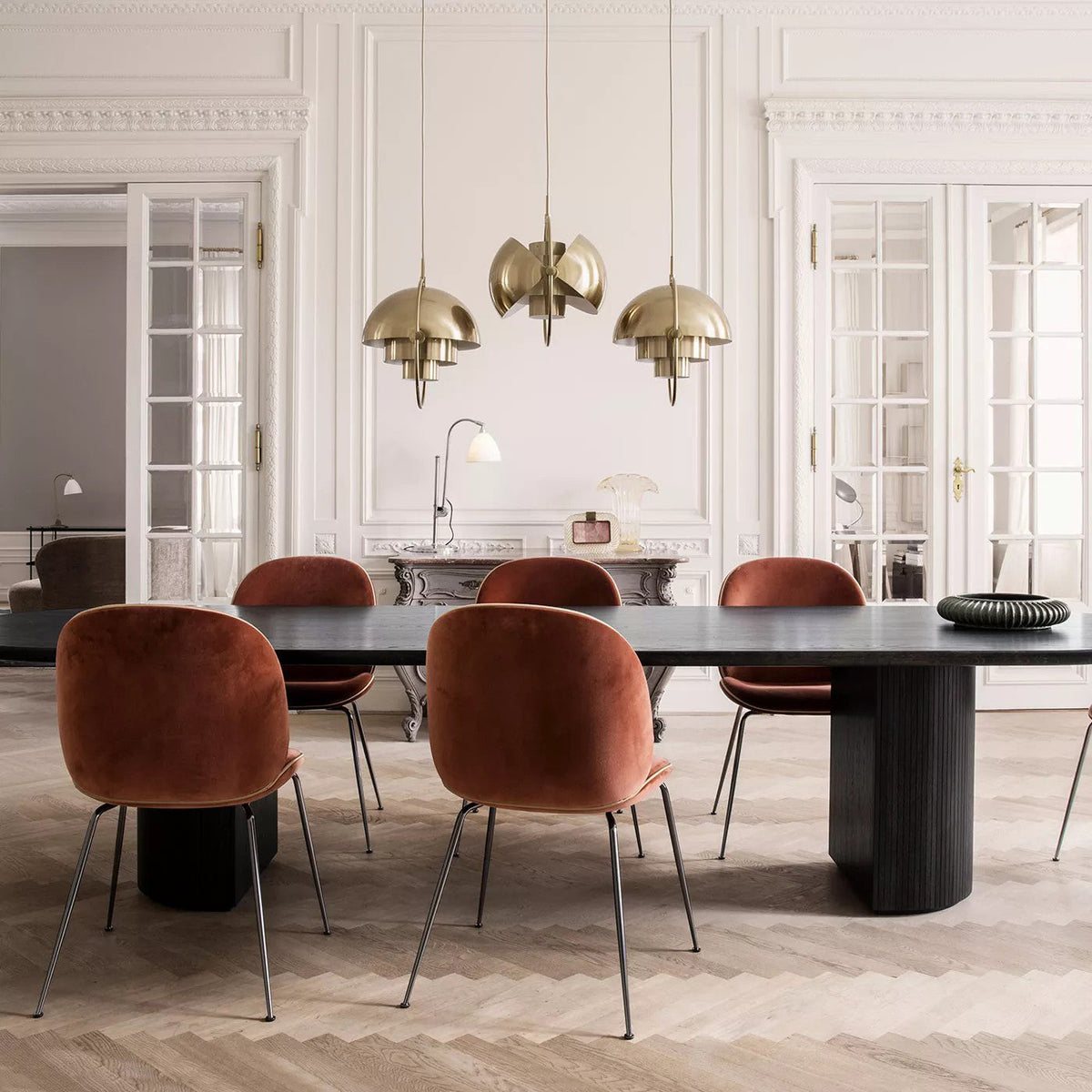 Fipinal Sculptural Pendant Light