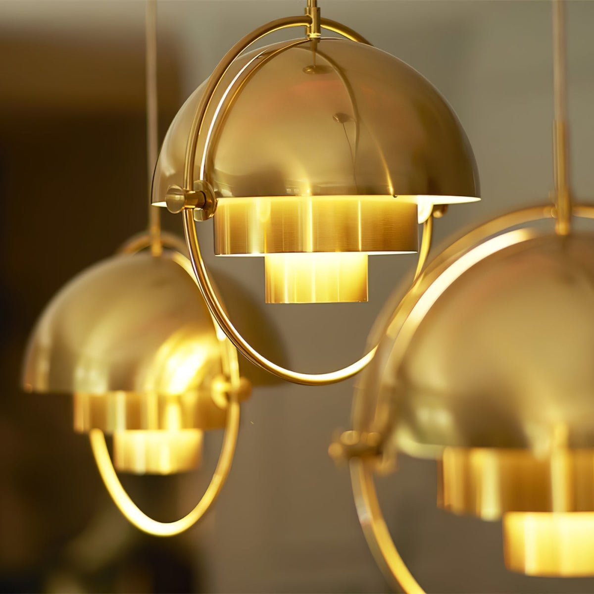 Fipinal Sculptural Pendant Light