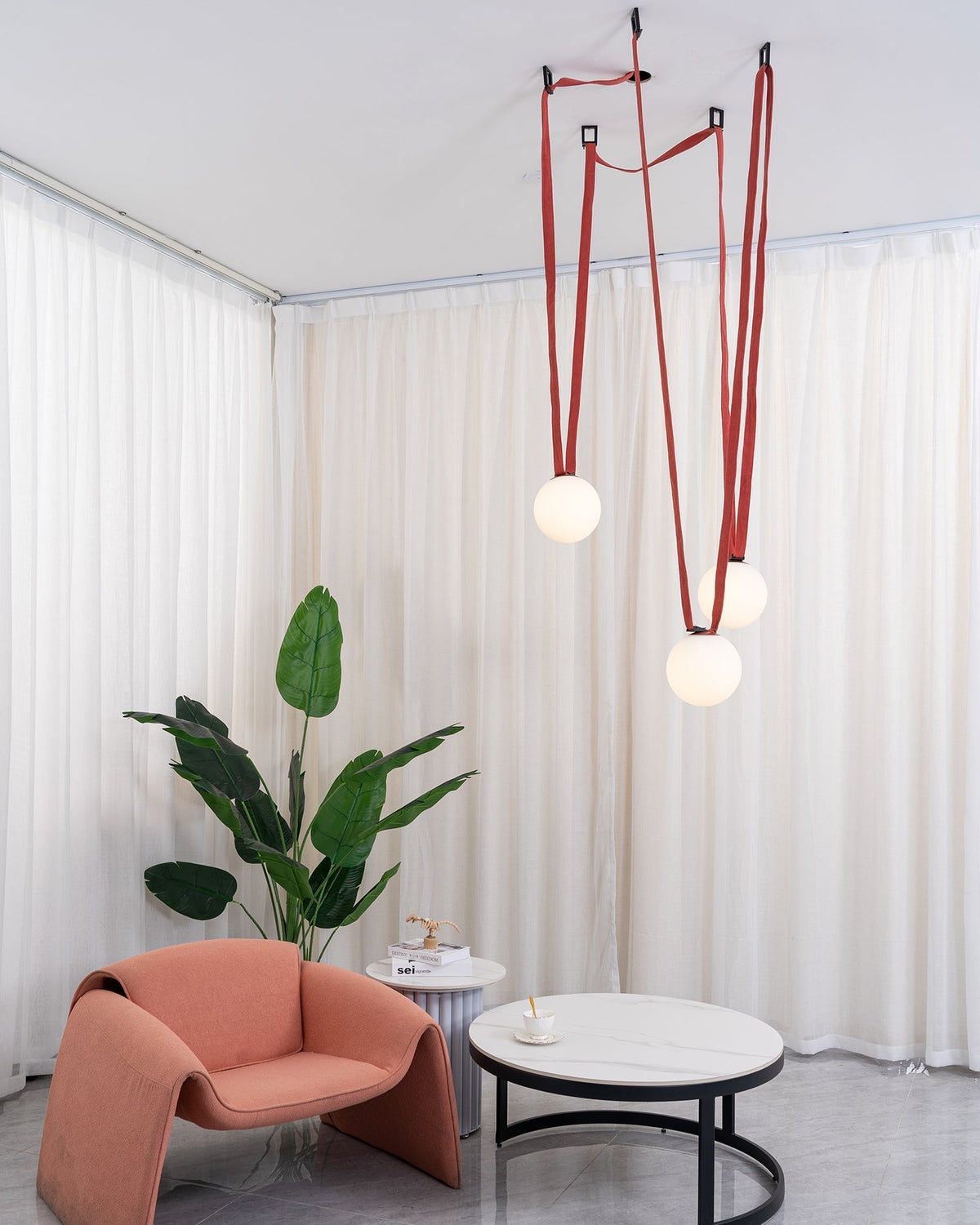 Herro Globe Pendant Light