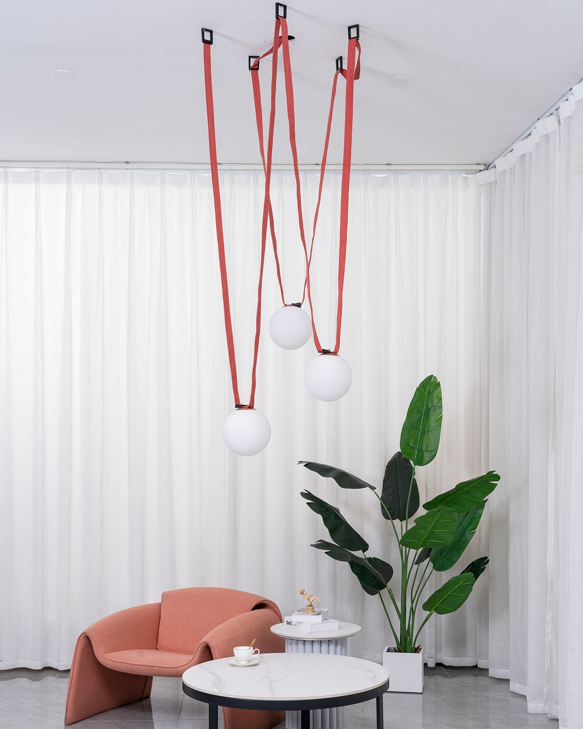Herro Globe Pendant Light