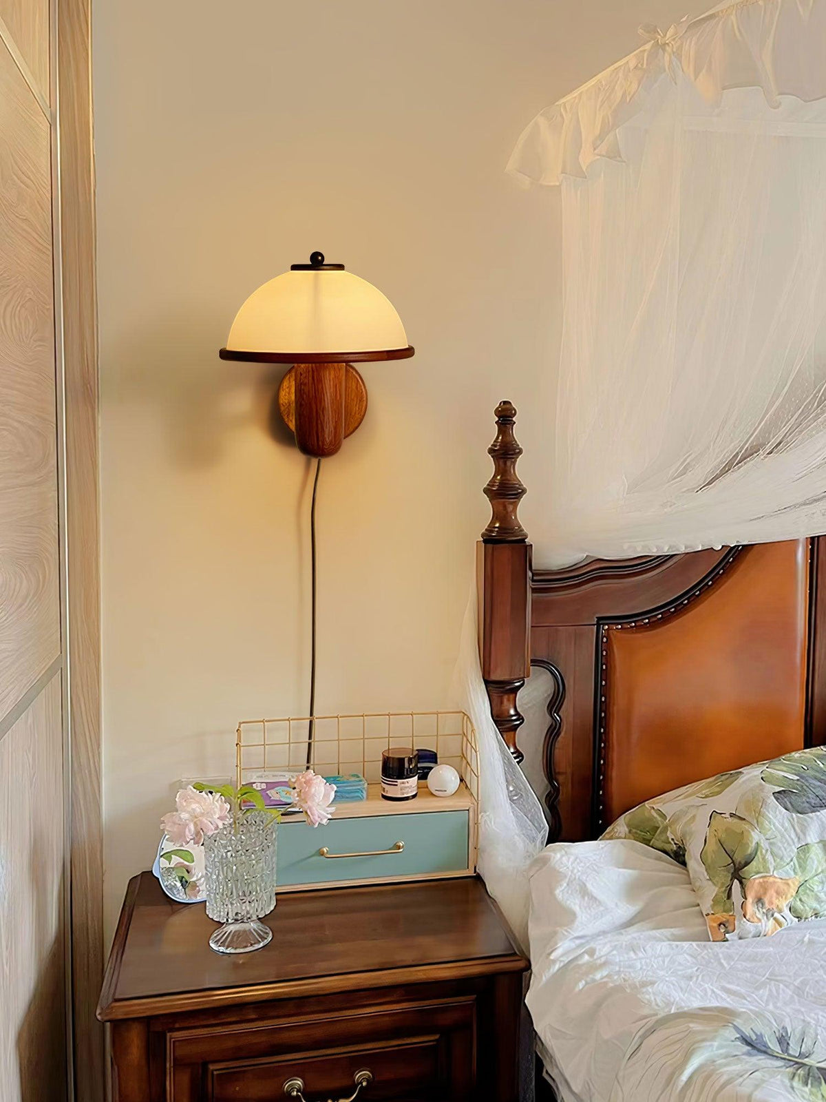 Matala Mushroom Wall Light